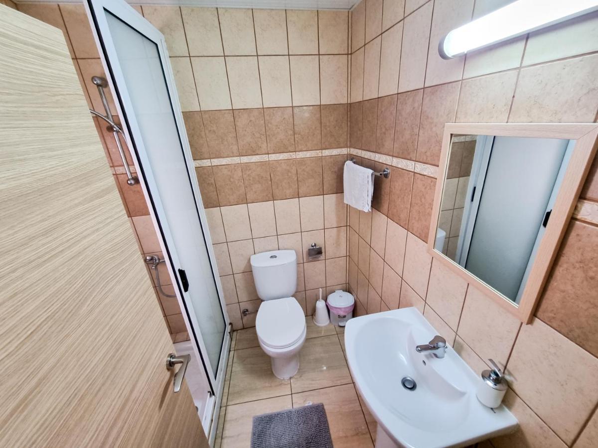 Sunbay City Rooms Ларнака Екстериор снимка